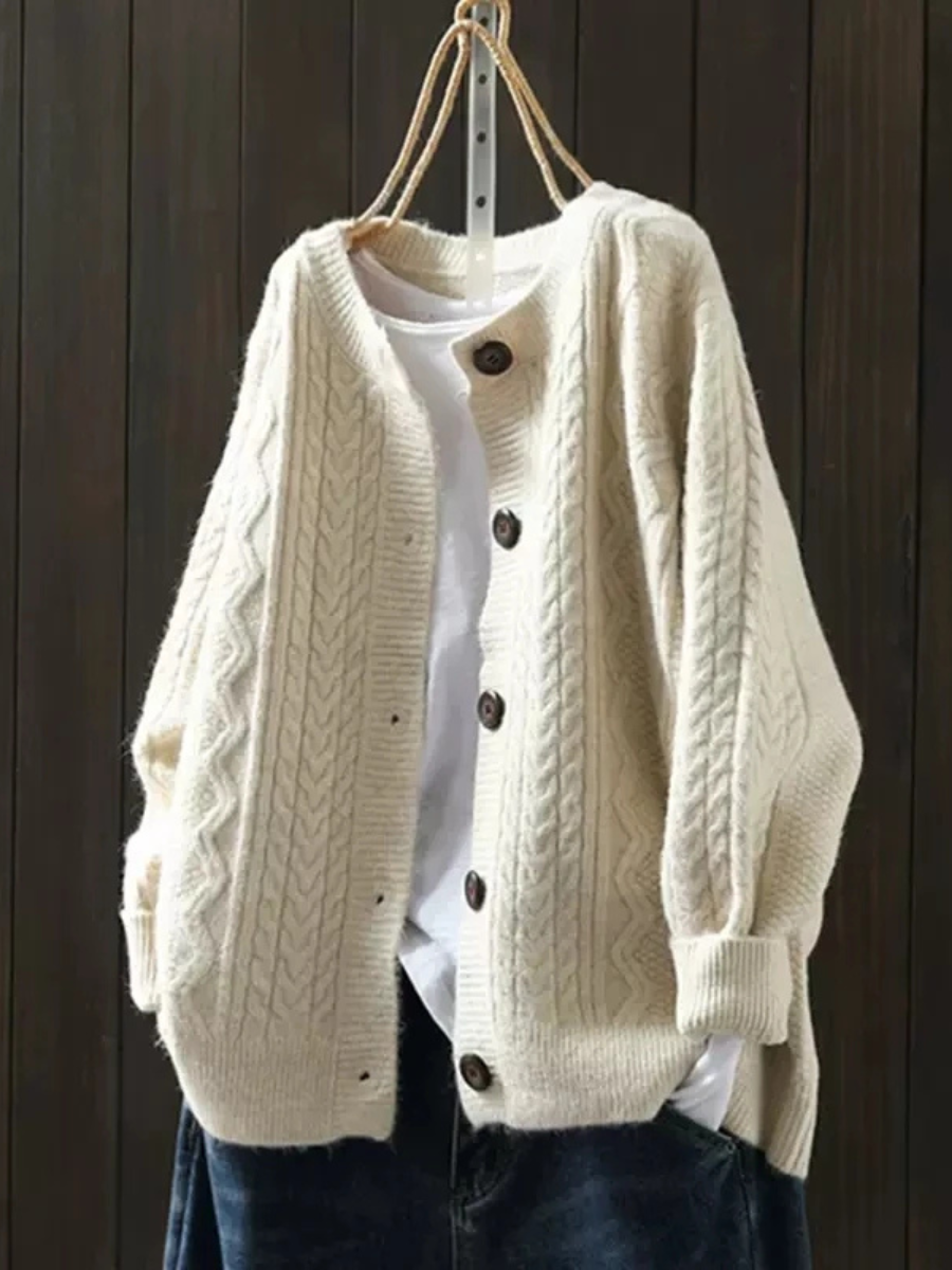 Lorena - Comfortable Cable Pullover for a Cozy Style