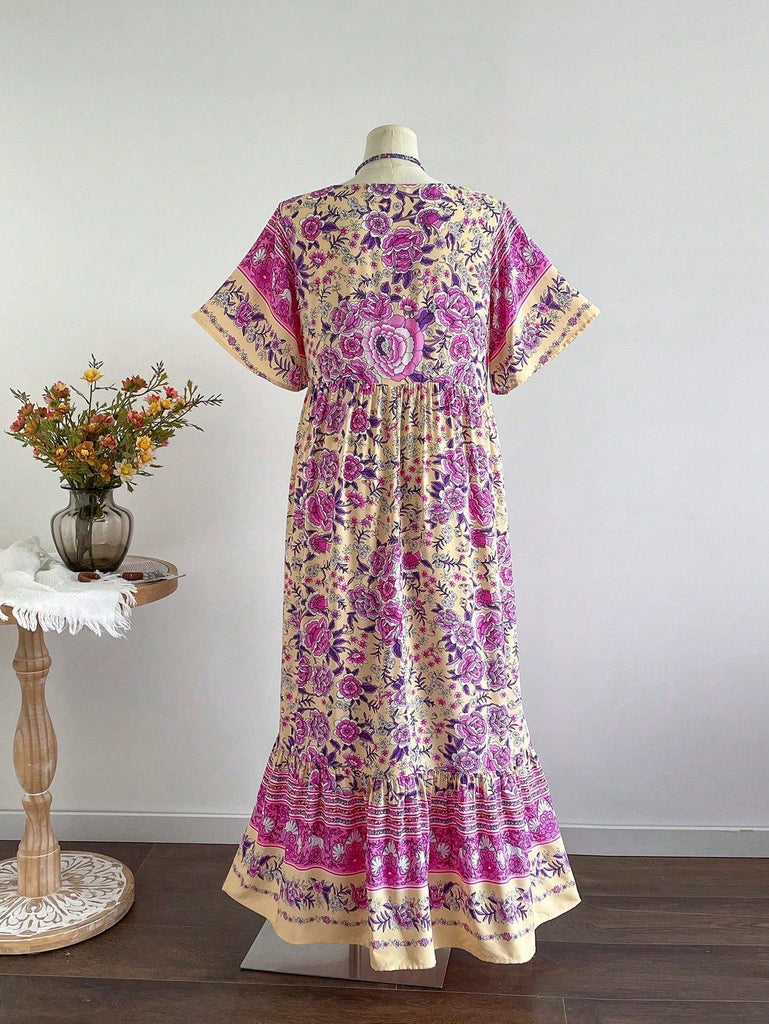 Plus-Size Boho Floral Maxi Dress - Flowy, Elegant & Comfortable