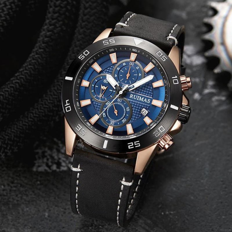 Elegant quartz chronograph watch with digital and analog display