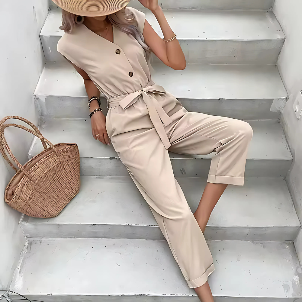 Elegant two-piece short-sleeve women's outfit