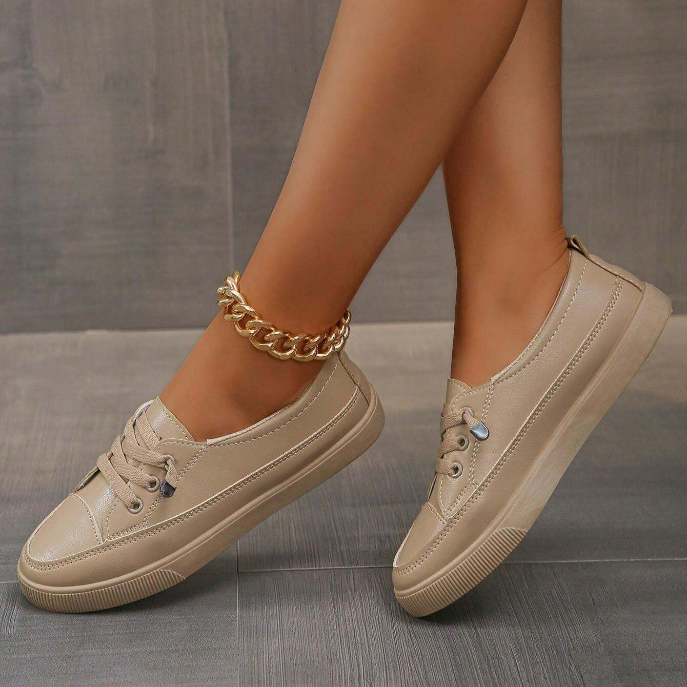 Chic Women's Slip-On Sneakers – Ultra Comfortable & Trendy