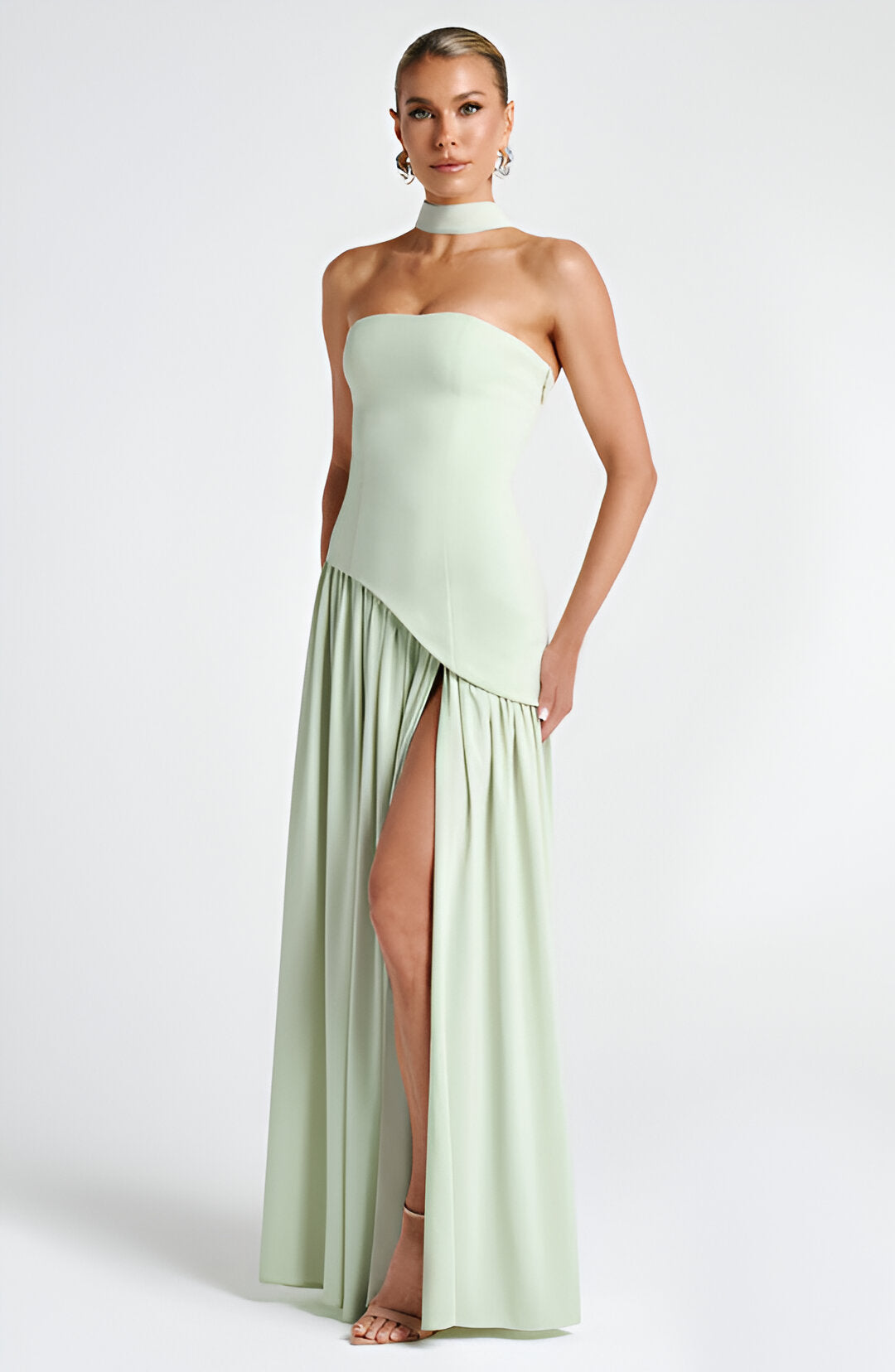 Maxi Dress - Elegant, Flowy Silhouette for Effortless Style