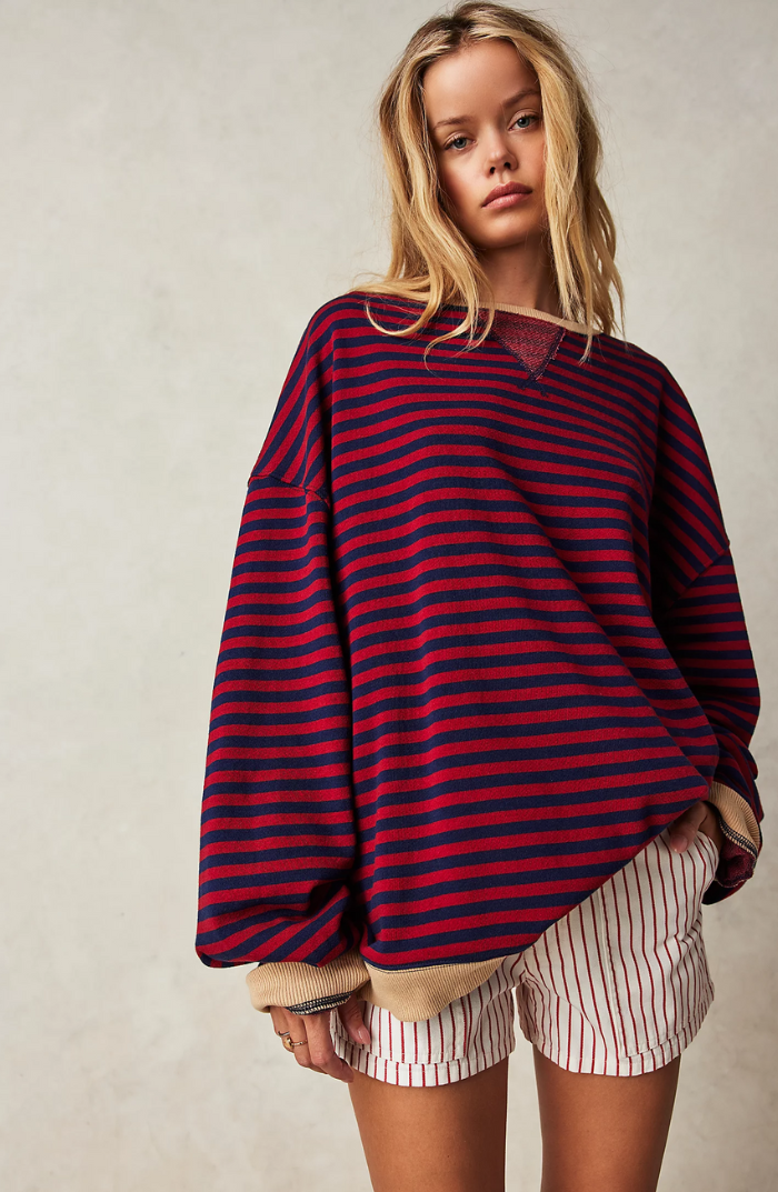 Women's Oversized Striped Sweatshirt - Comfortable Trend Piece for Everyday Wear