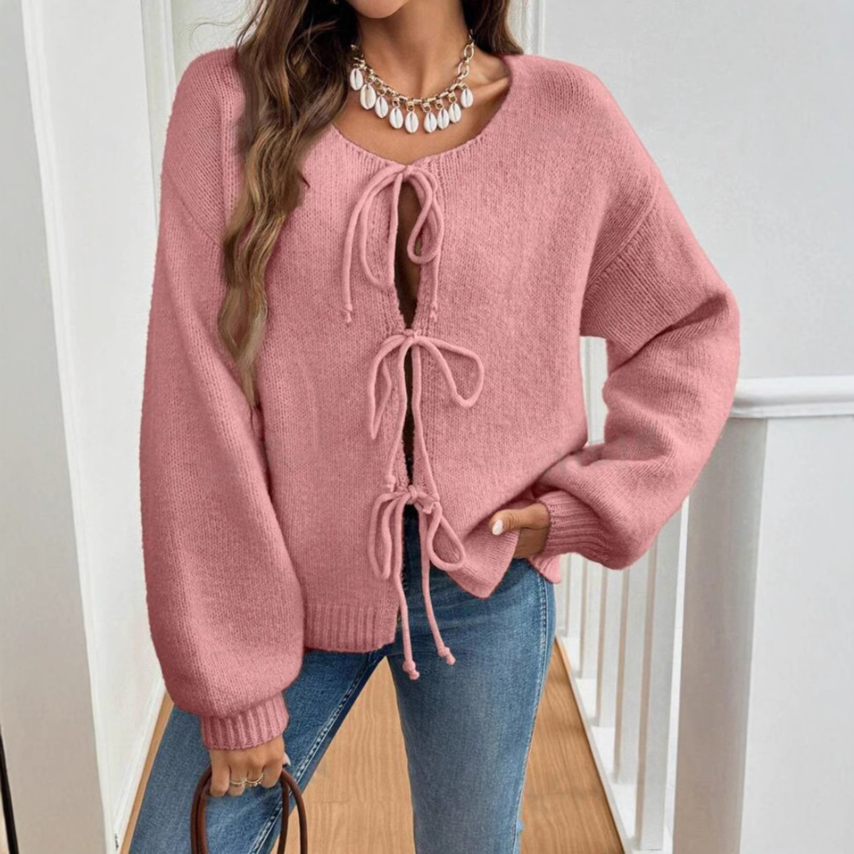 Chic Long-Sleeve Tie-Front Cardigan with Round-Neck