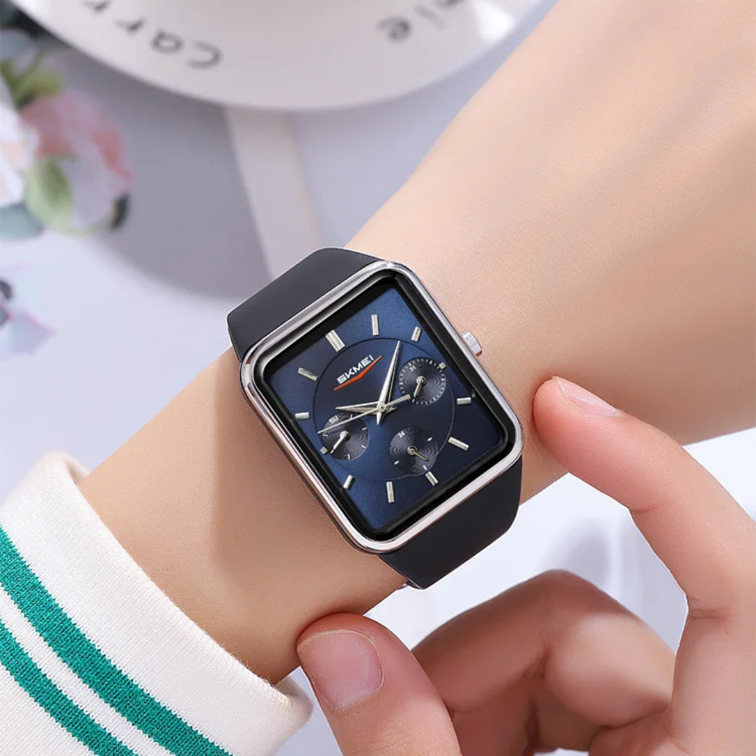Elegant Business Quartz Watch for a Casual Style