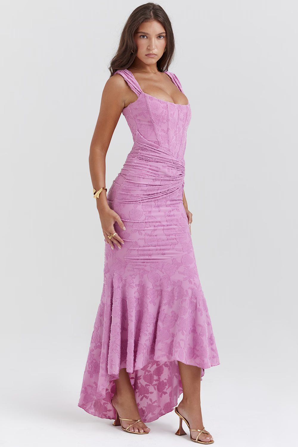 Amira Maxi Dress – Effortless Elegance in a Flowing Silhouette