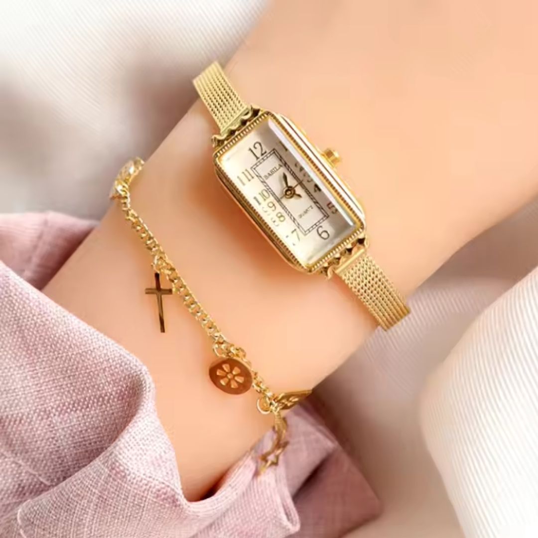 Arezzo Elegant Watch with a Sleek Design and Subtle Shine