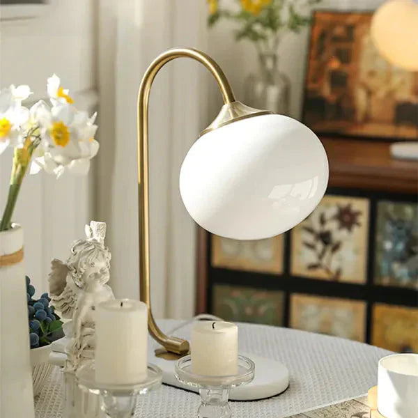 Funny Marshmallow Metal and Glass Table Lamp for Stylish Lighting