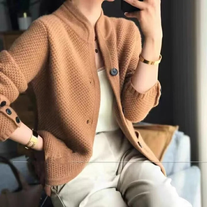 Paula Elegant Knit Cardigan for a Cozy Look