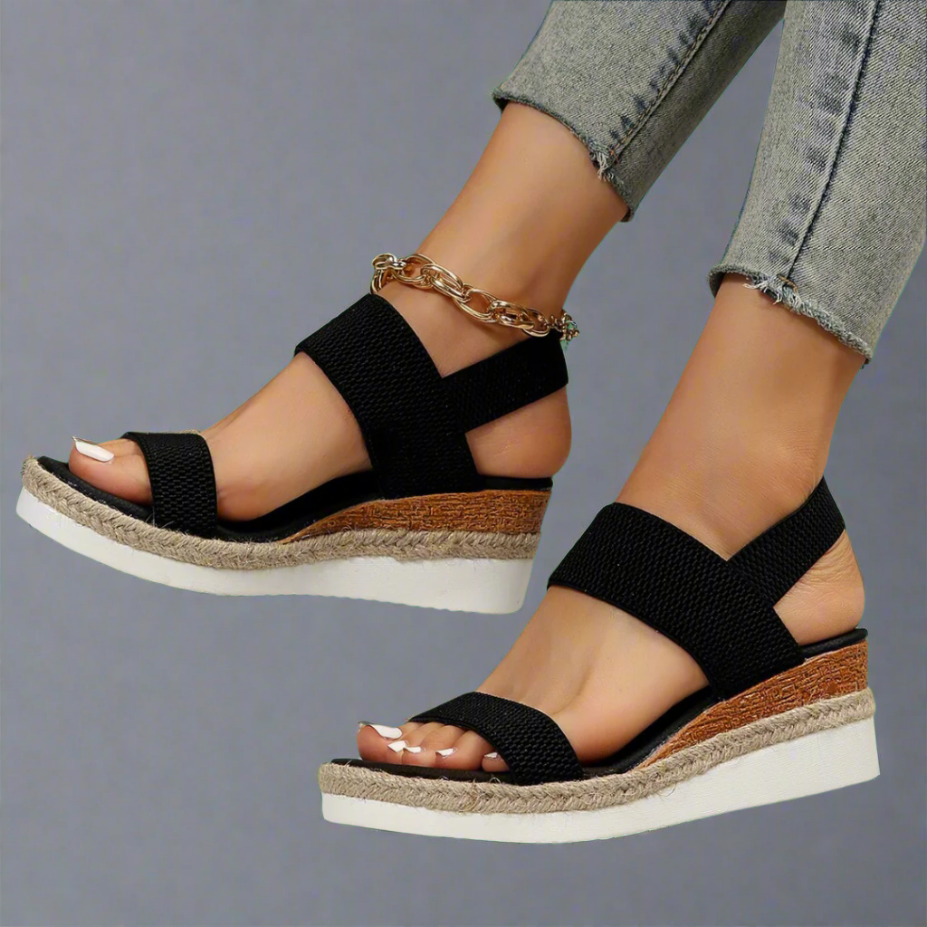 Chic Black Platform Sandals