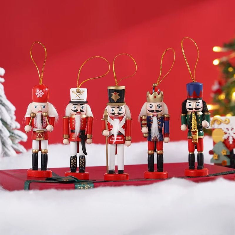 MerrySoldier - Elegant Hanging Nutcracker Soldier Decoration Set for Christmas