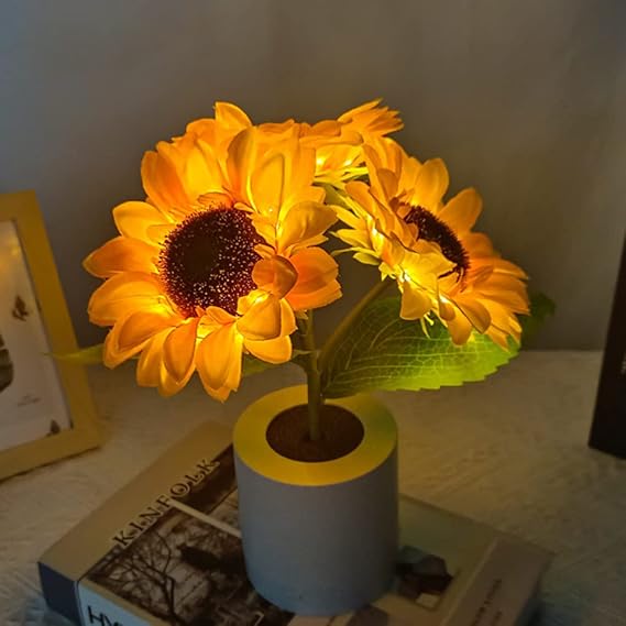 Joyful Sunflower Lamp with Sparkling Shine