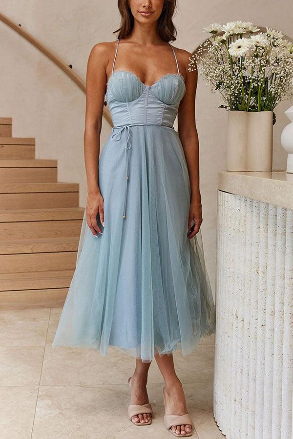 Elegant Maxi Dress with Straps in Chiffon for a Modern Princess Party