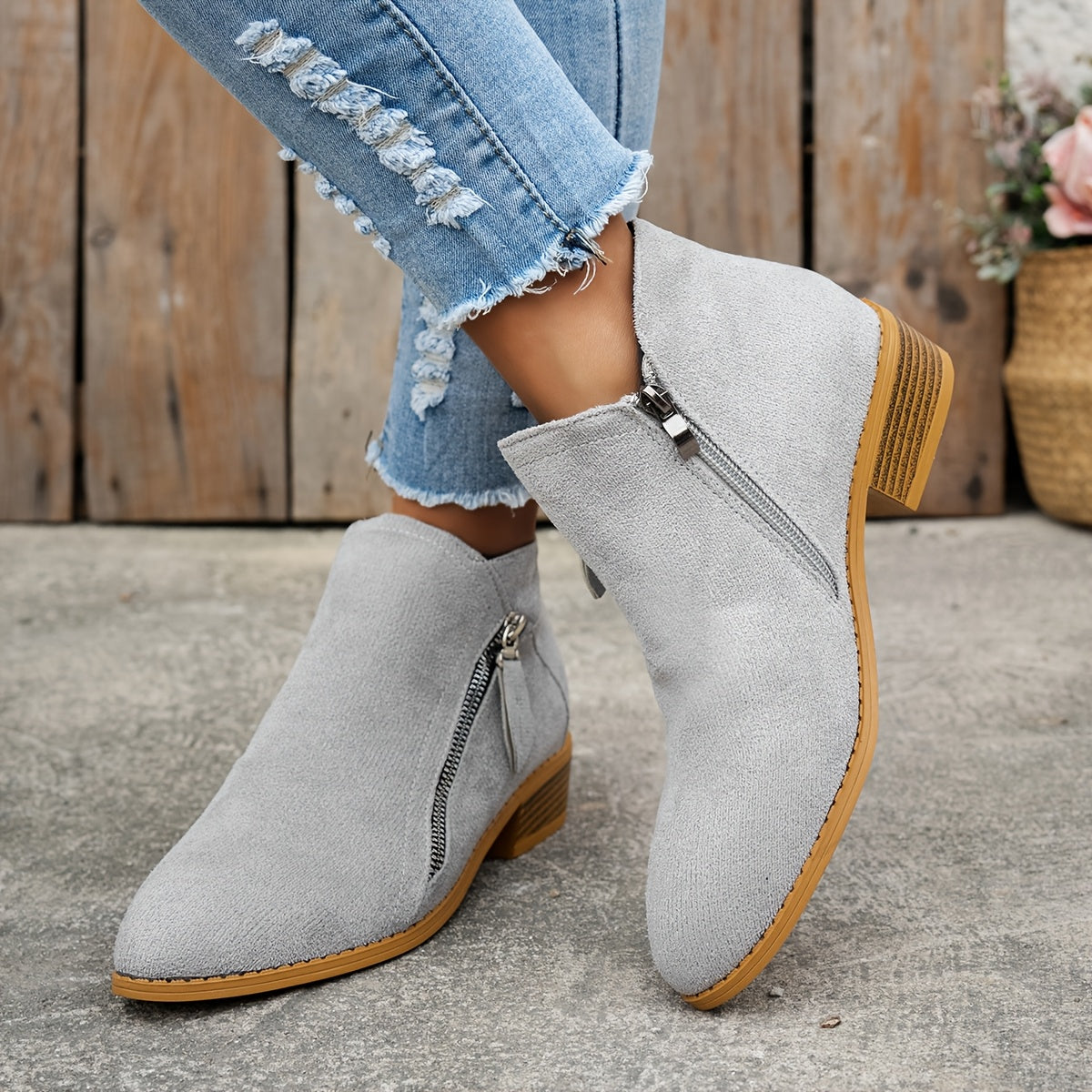 Jasmine - Sophisticated and Stylish Ankle Boots for a Chic Look