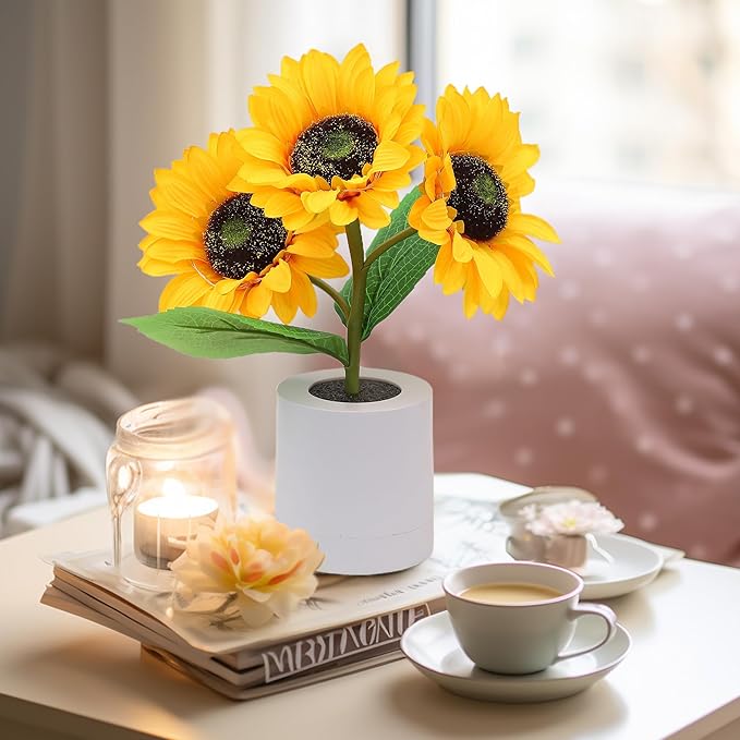 Joyful Sunflower Lamp with Sparkling Shine