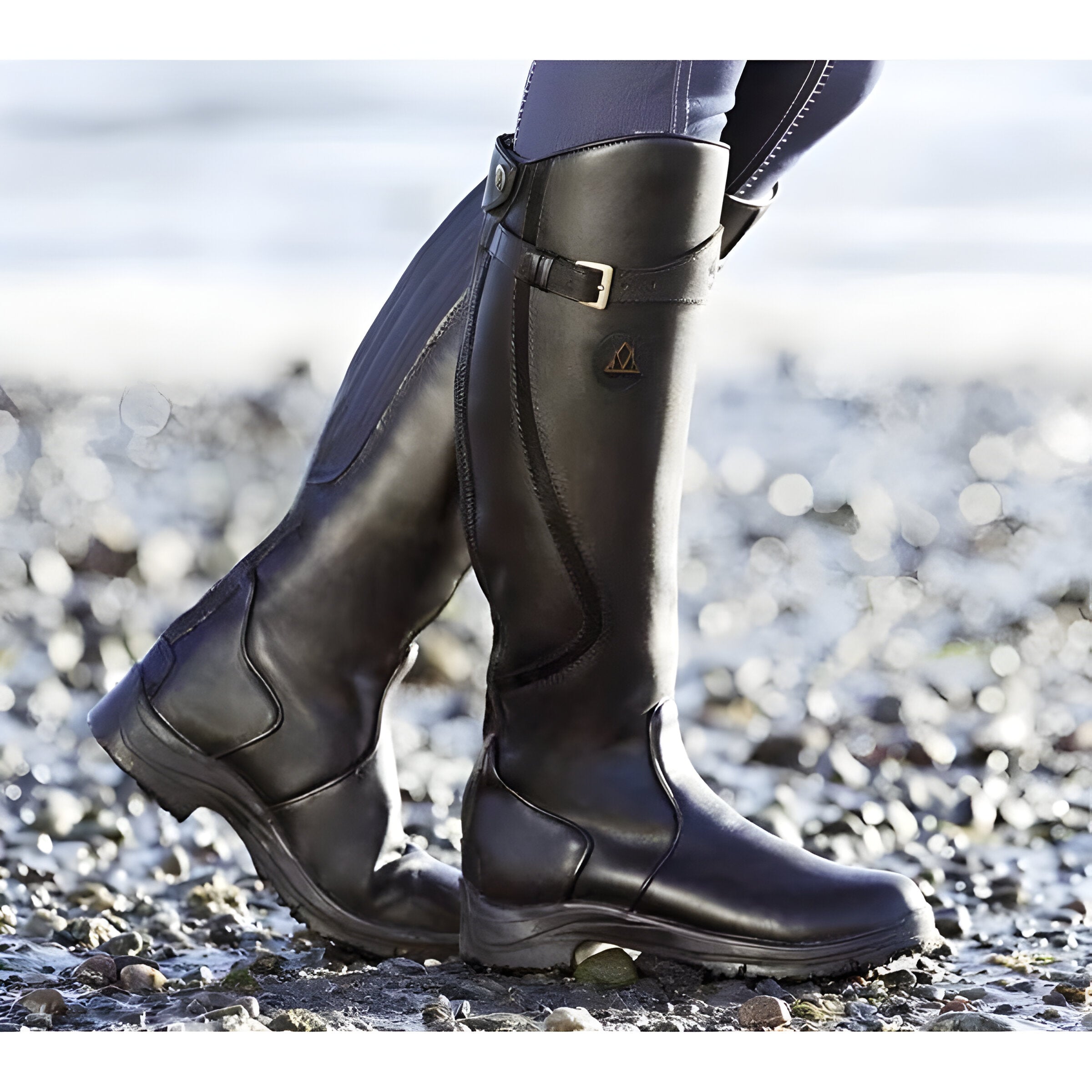 ARIVELLEA – Elegant and Comfortable Leather Boots