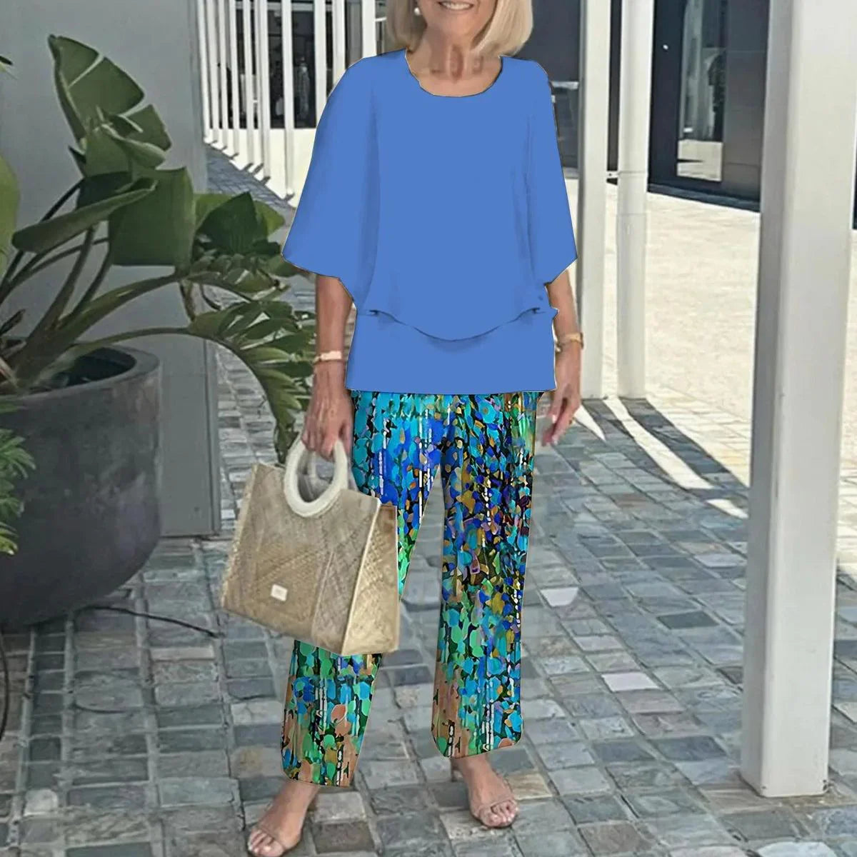 Minimalist coordinated set with a touch of elegance