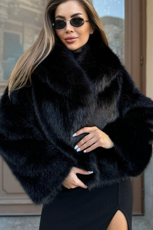 Fashionable Cropped Solid Color Fur Jacket