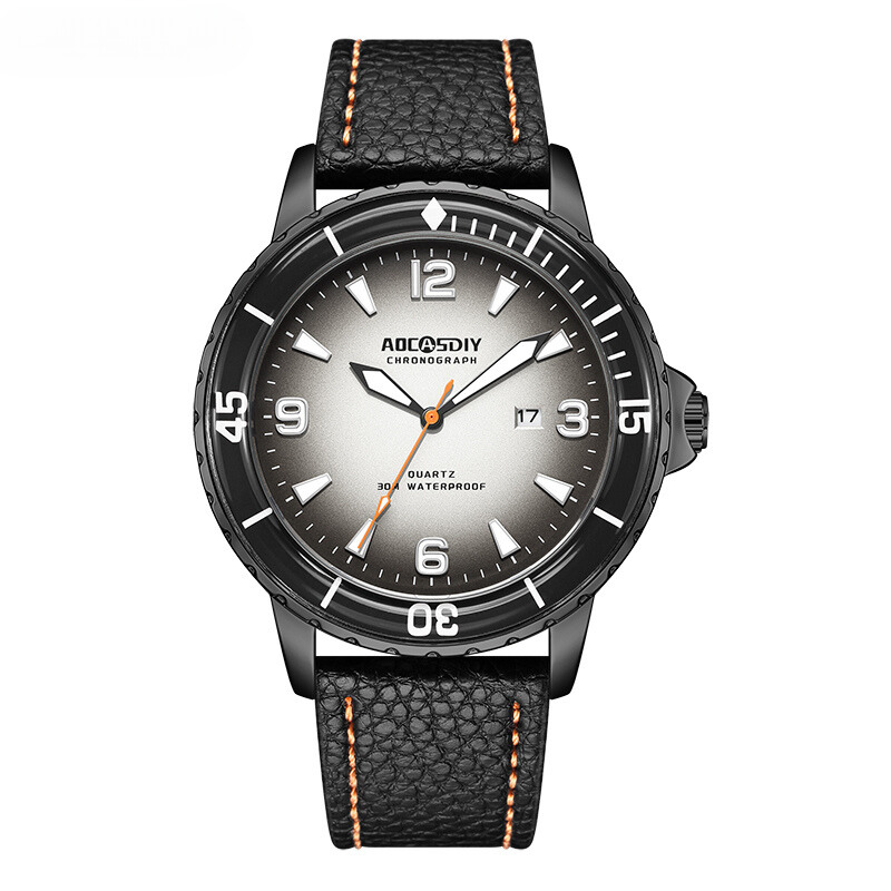 Elegant Casual Watch with Sophisticated Leather Strap