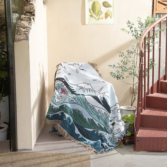 Trendy Woven Wall Tapestry Throw β Modern Home Decor and Stylish Interior Accent