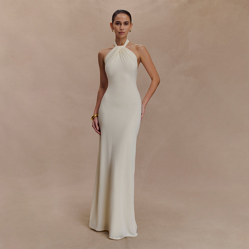 Adrianna | Stunning Maxi Halter Dress for Elegant Evening Looks
