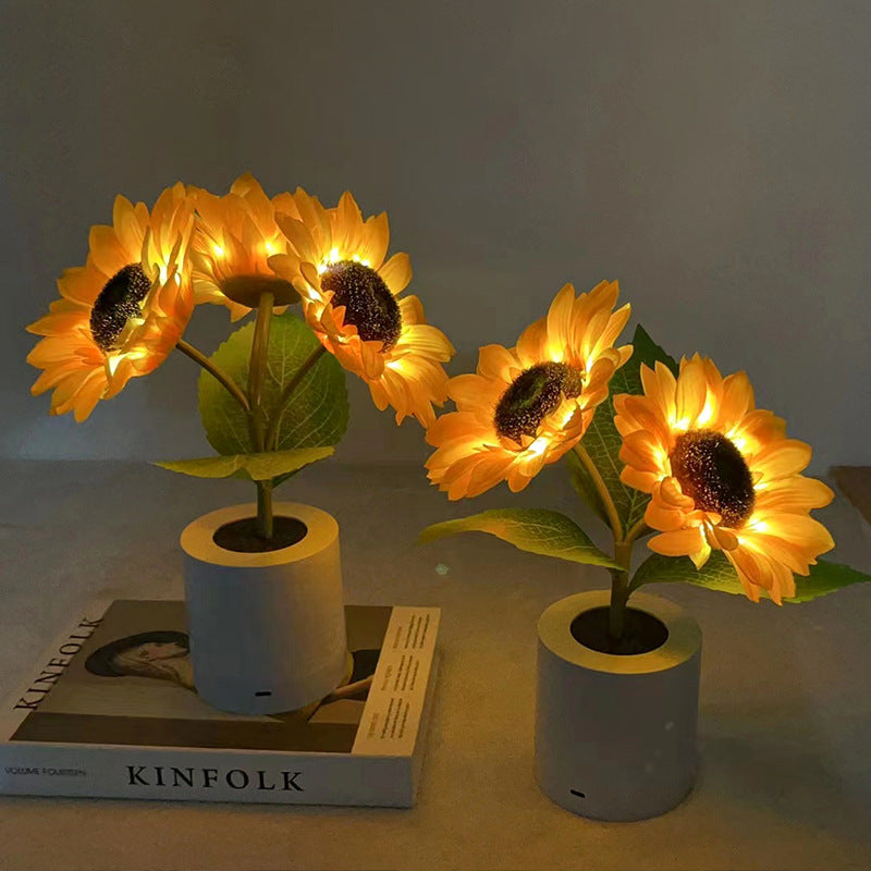 Joyful Sunflower Lamp with Sparkling Shine