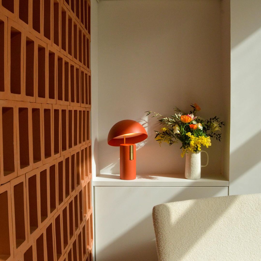 Modern Avo table lamp for stylish lighting