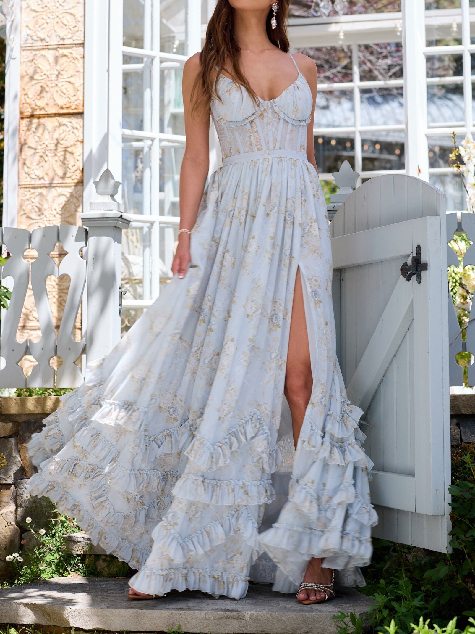 Maxi Flared Dress with Floral Ruffles for an Elegant Style