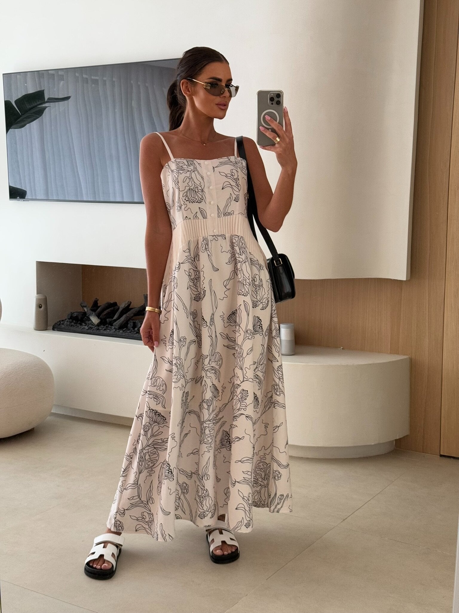 Claudie: Graceful Midi Dress for Effortless Elegance