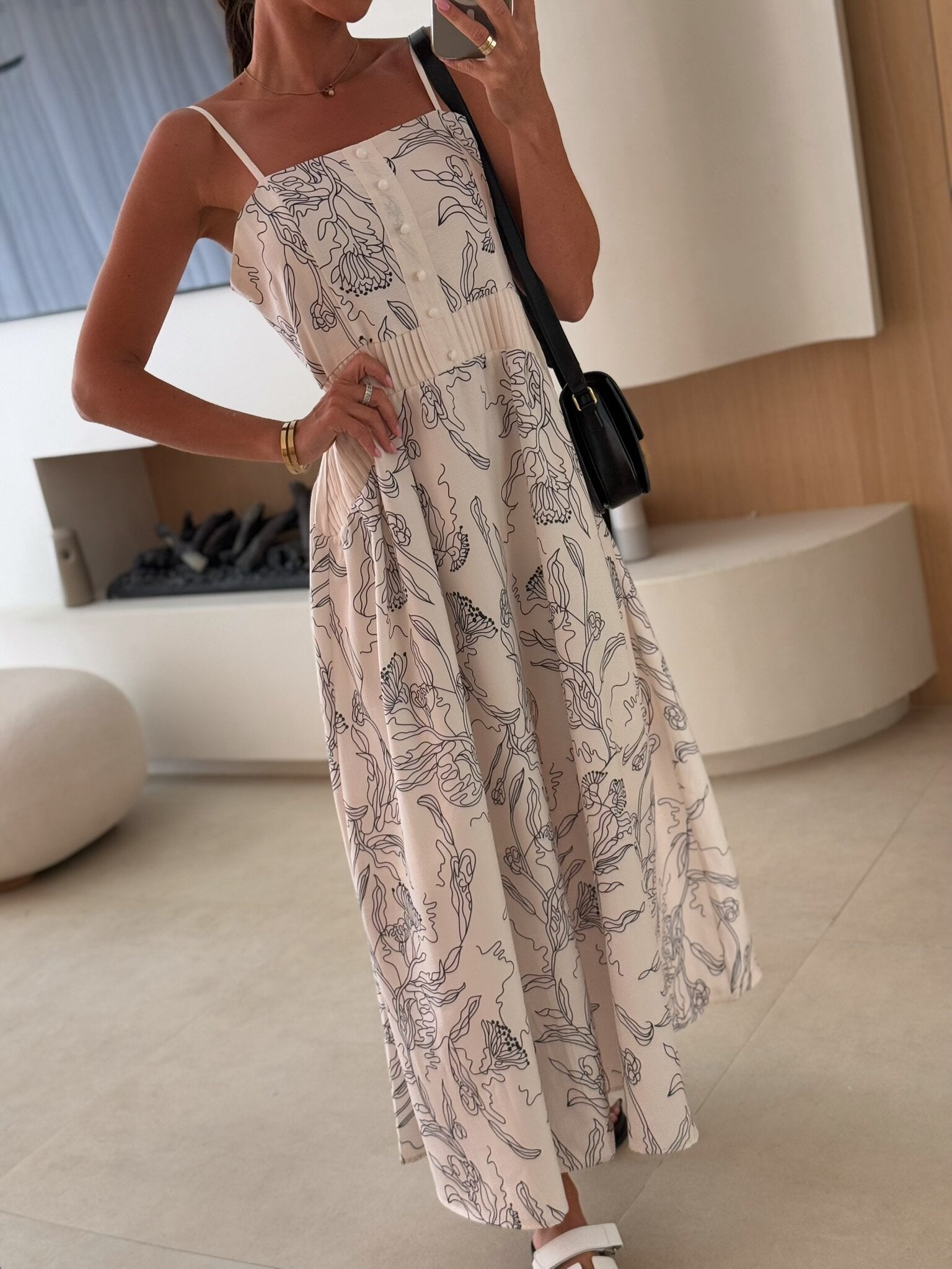 Claudie: Graceful Midi Dress for Effortless Elegance