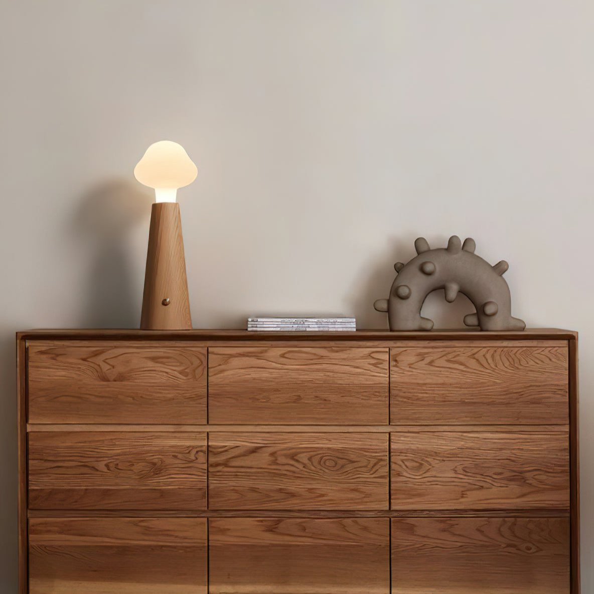 Stylish Cloudlet table lamp for a cozy ambiance