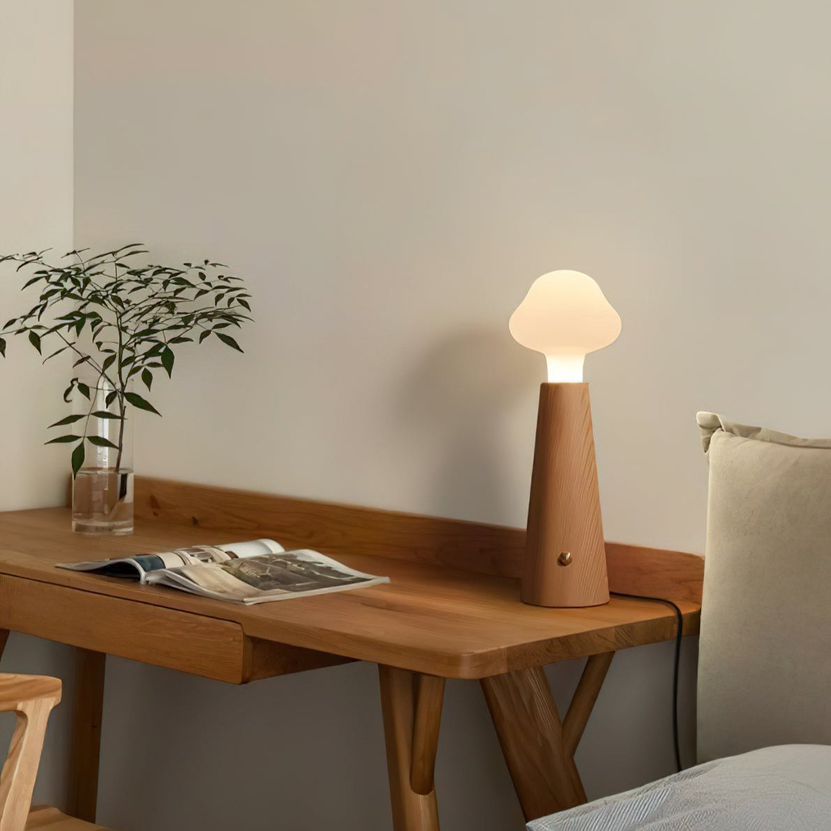 Stylish Cloudlet table lamp for a cozy ambiance