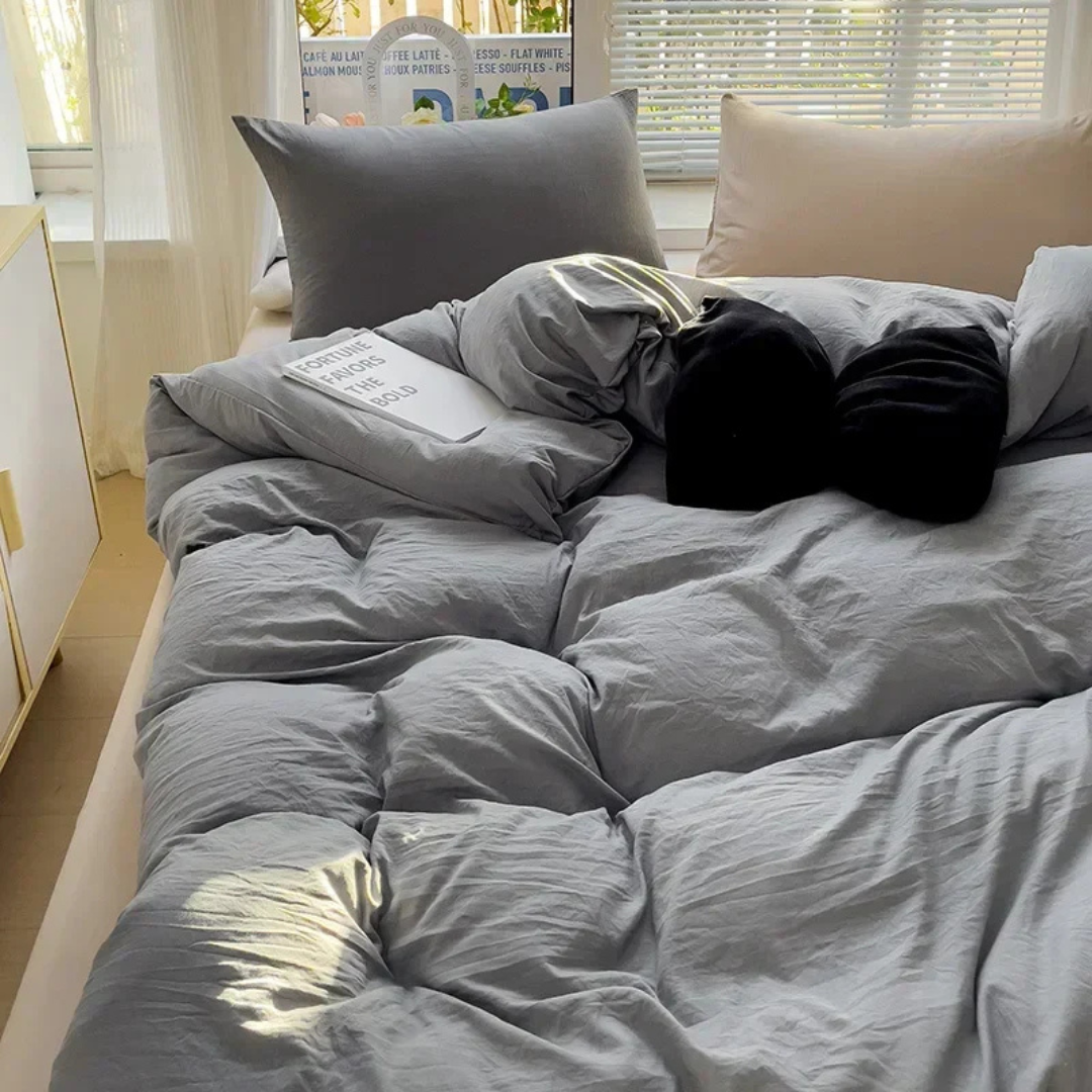 Cura Luxe Bedding 155x220 cm - Soft, Breathable, and Stylish for Ultimate Sleep Comfort