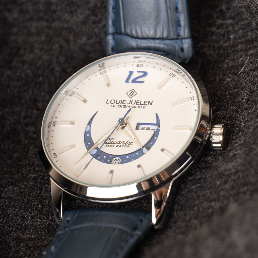 Elegant watch with luminous moon phase