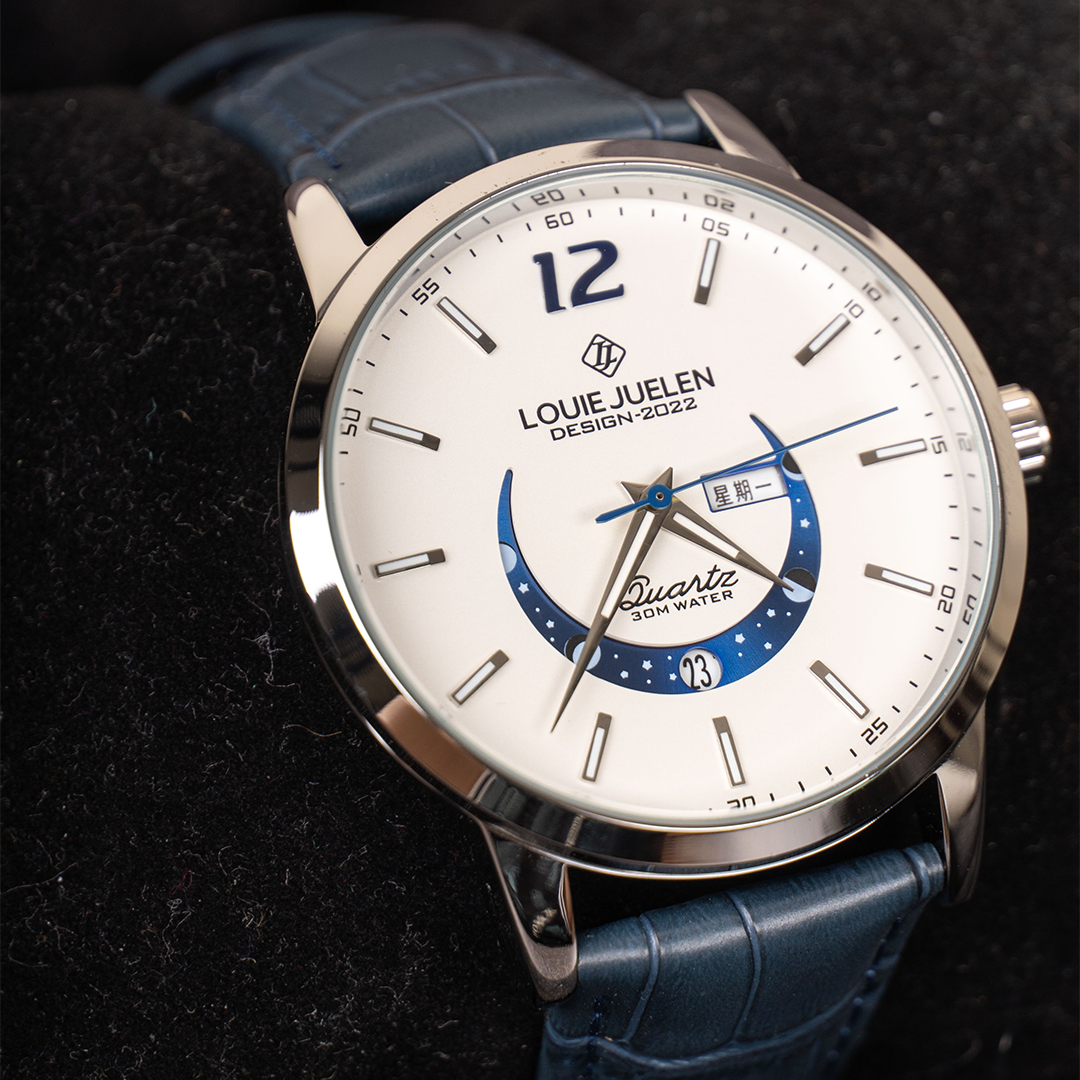 Elegant watch with luminous moon phase