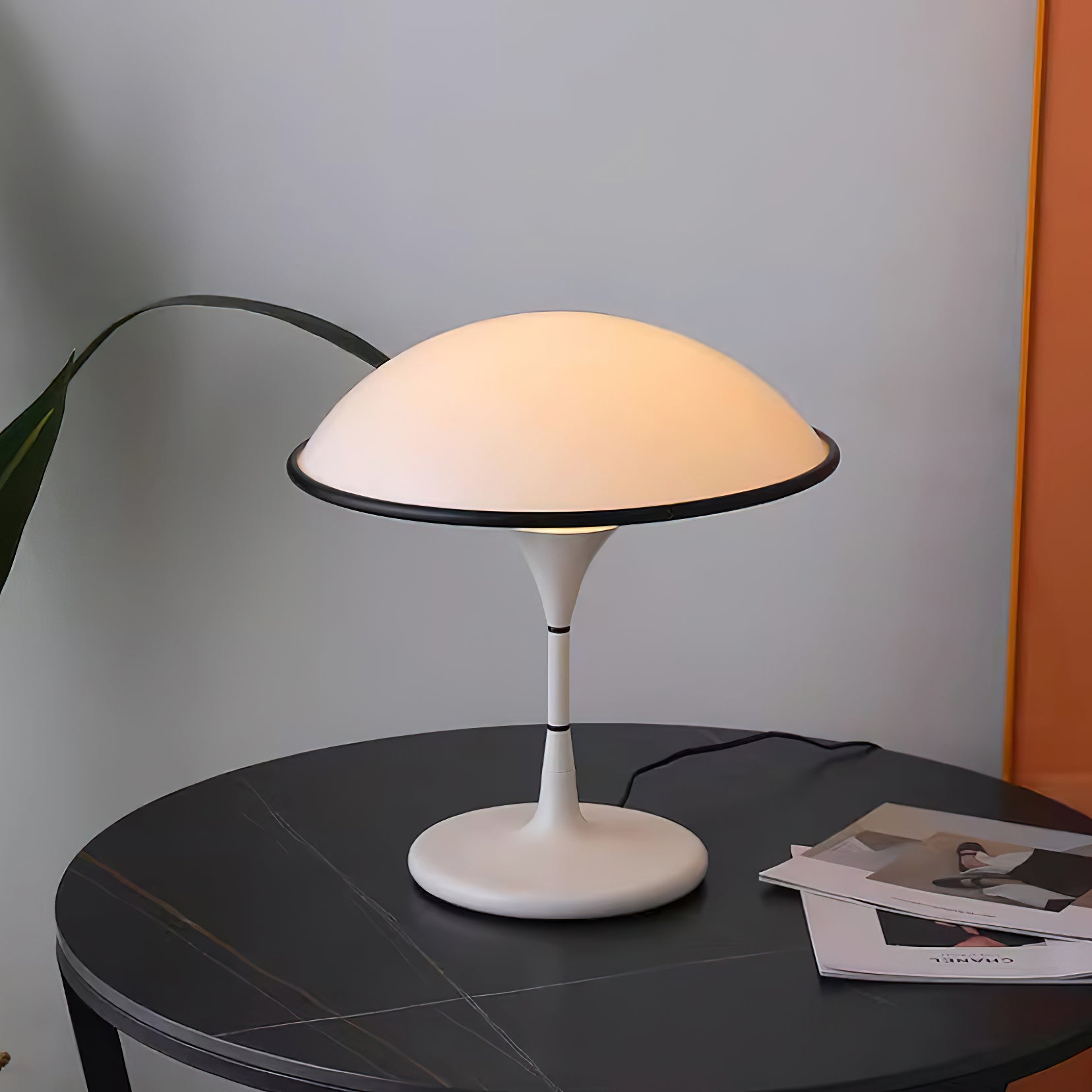 Elegant Fountain Table Lamp for Stylish Lighting