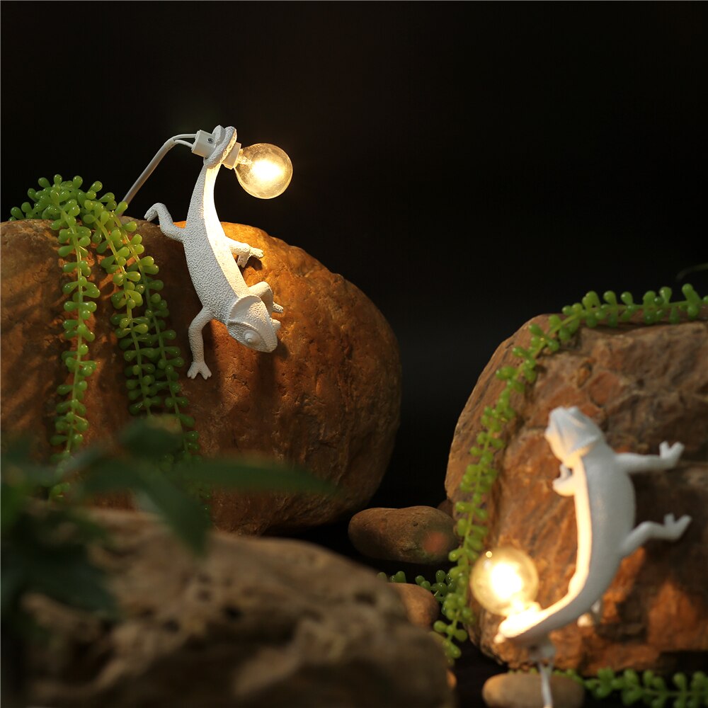 Modern Animal Resin Lizard Table Lamp for Stylish Room Decor
