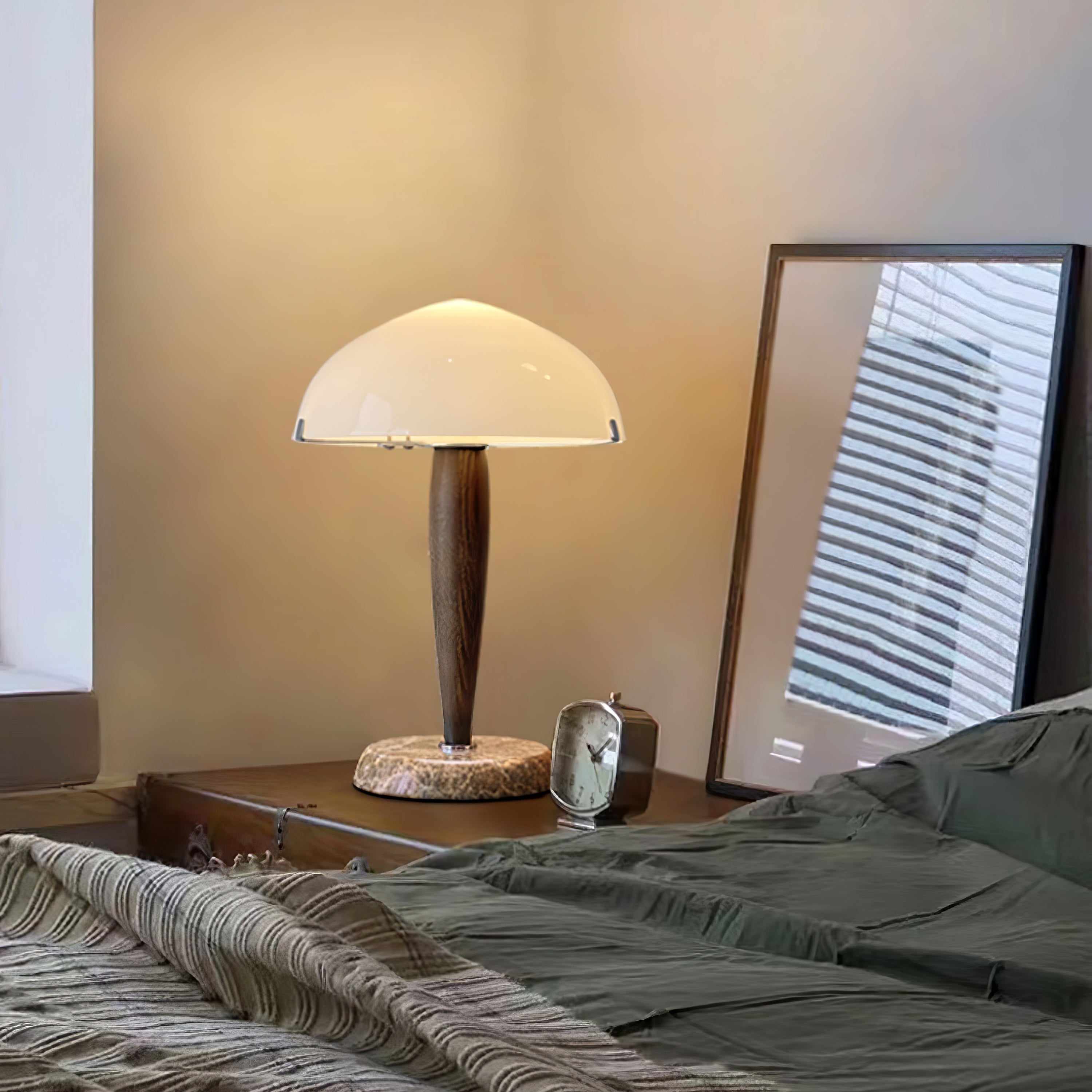 Hermes Elegant Table Lamp with Modern Design