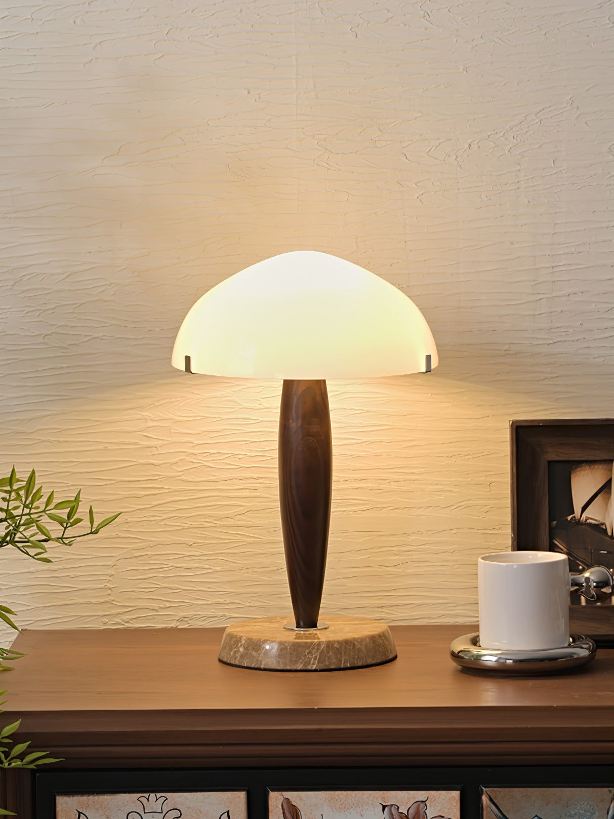 Hermes Elegant Table Lamp with Modern Design
