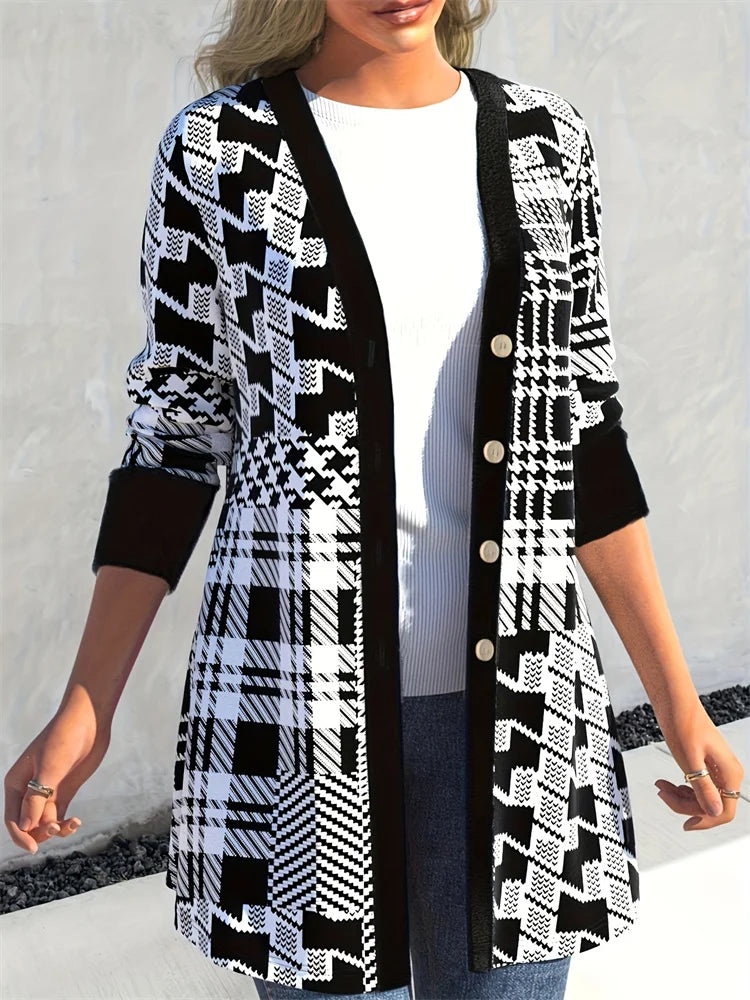 Sleek Geo-Print Cardigan — Effortless Geometric Chic