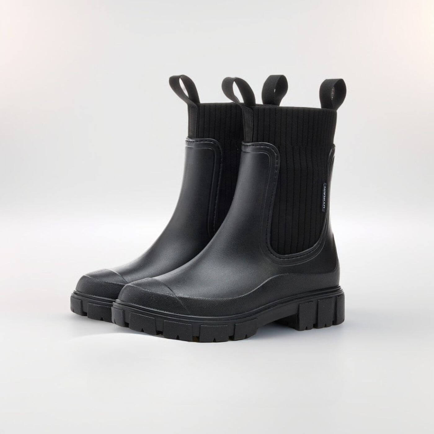 WILLIAM – Waterproof Non-Slip Shoes for Maximum Comfort and Safety