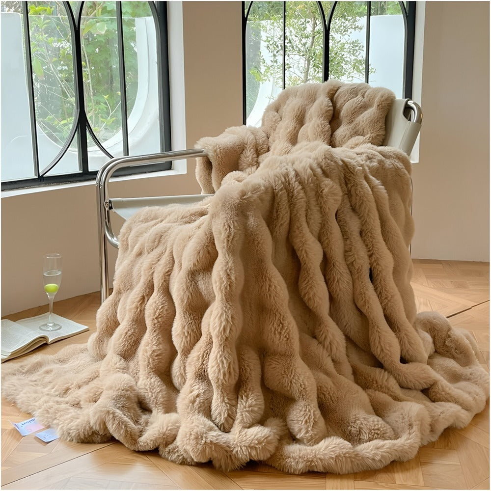Cozy Fluffy Fleece Blanket β Super Soft, Warm, and Stylish for Extra Comfort