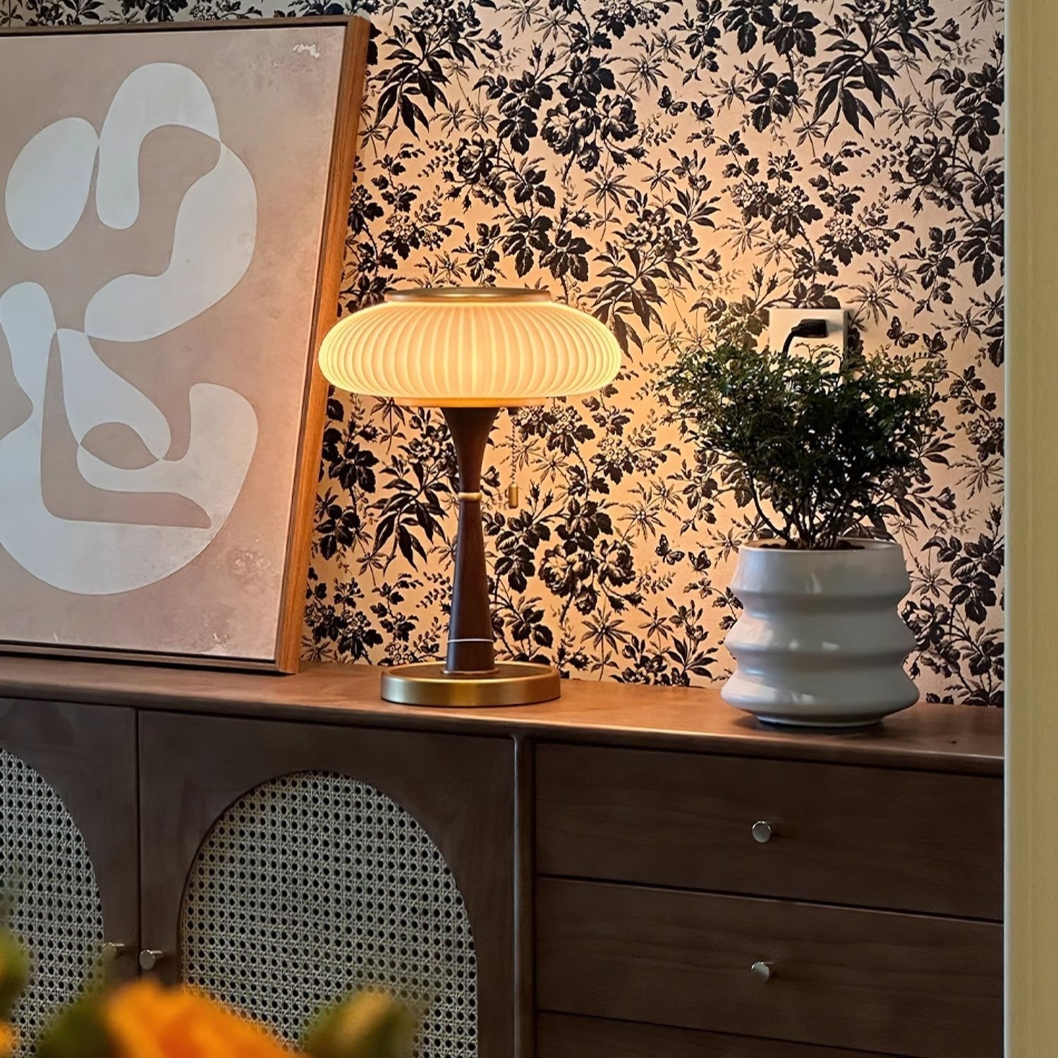 Elegant Matsutake Table Lamp for Stylish Lighting