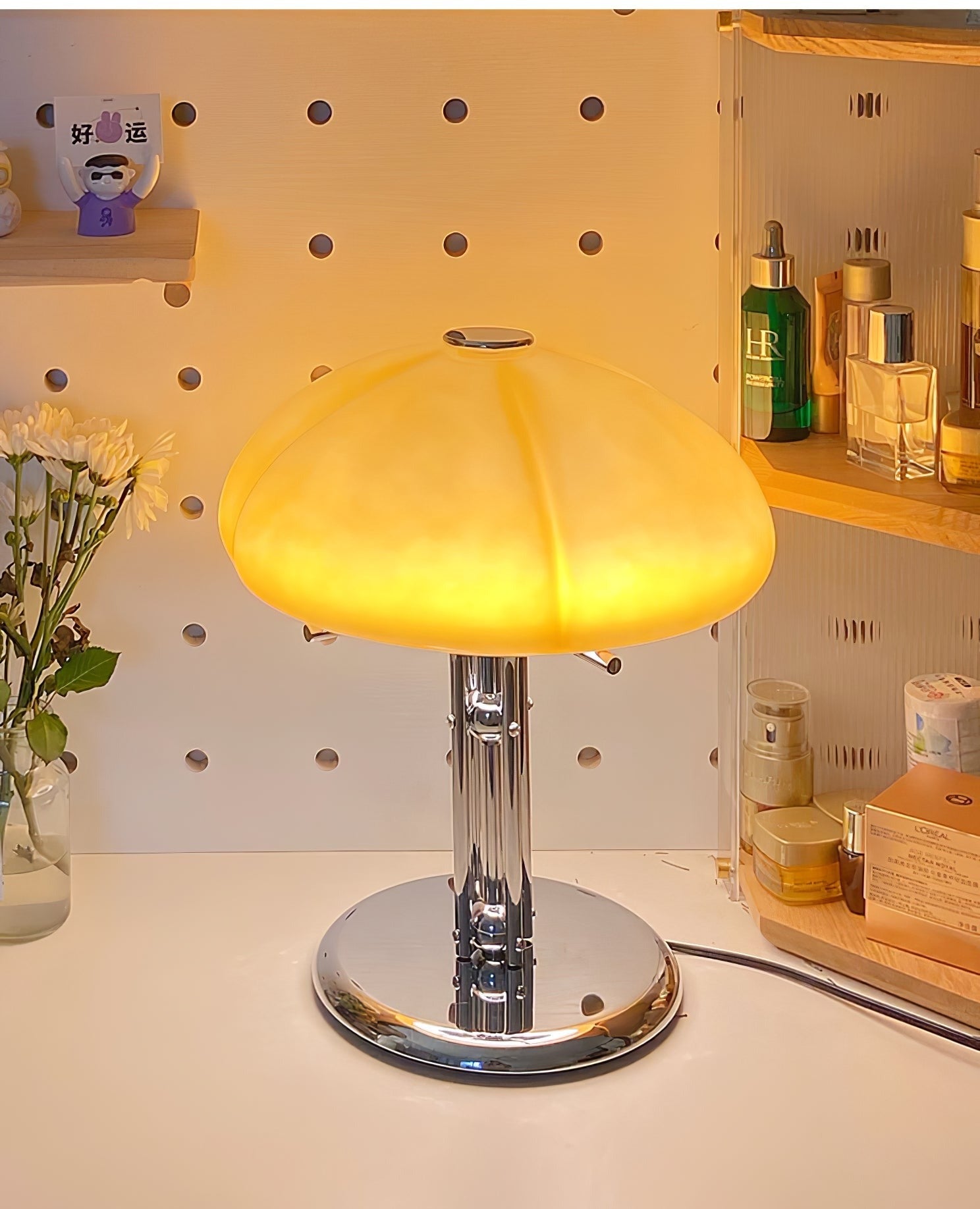 Modern Mushroom Bauhaus Table Lamp for Stylish Interior Design