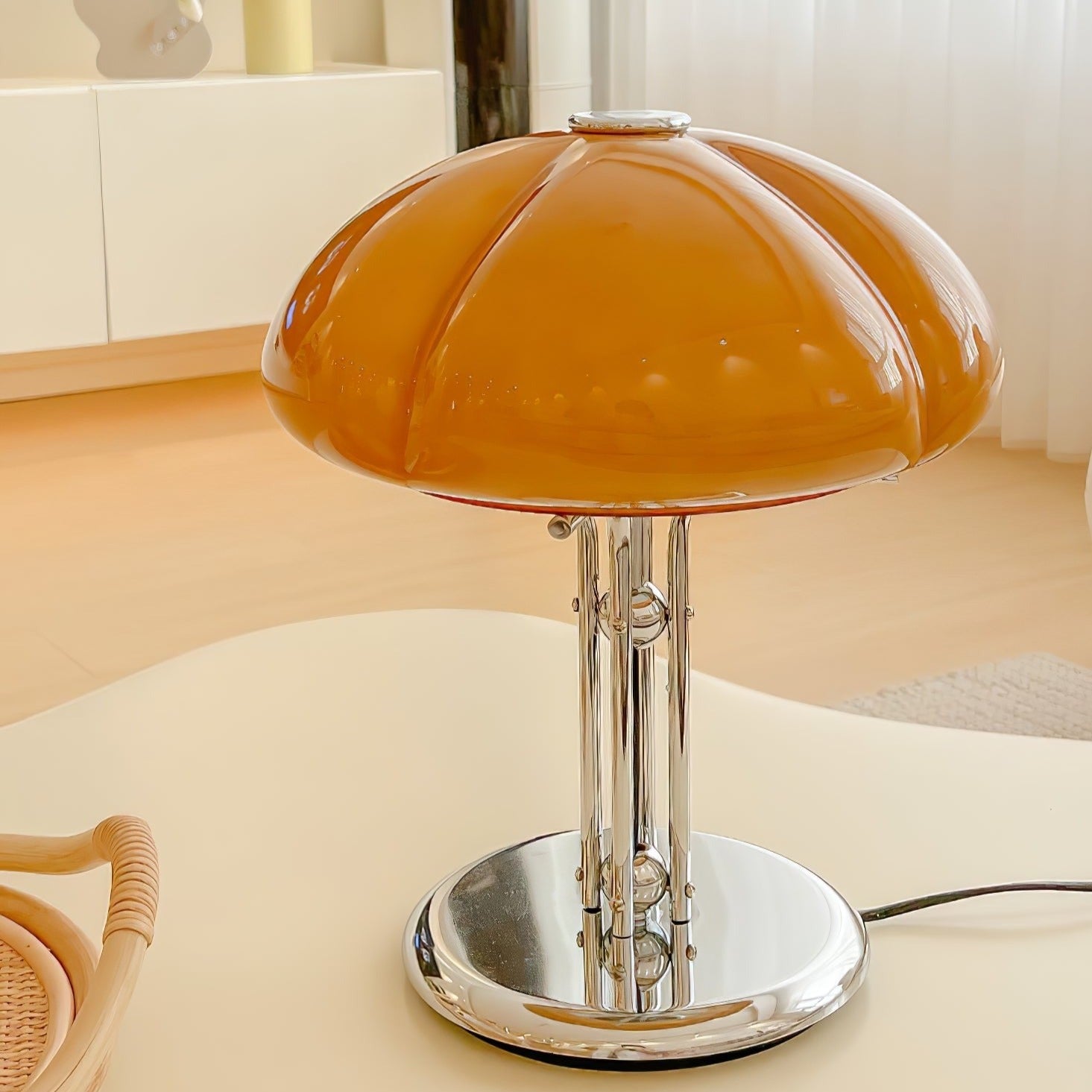Modern Mushroom Bauhaus Table Lamp for Stylish Interior Design