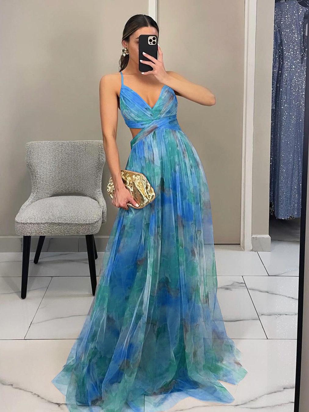 Elegant Dress with Painted Floral Print and V-neck