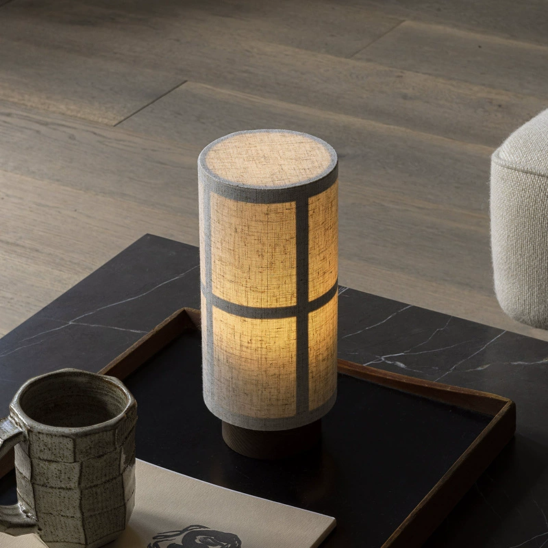 Elegant Japanese Silk Table Lamp for Stylish Lighting