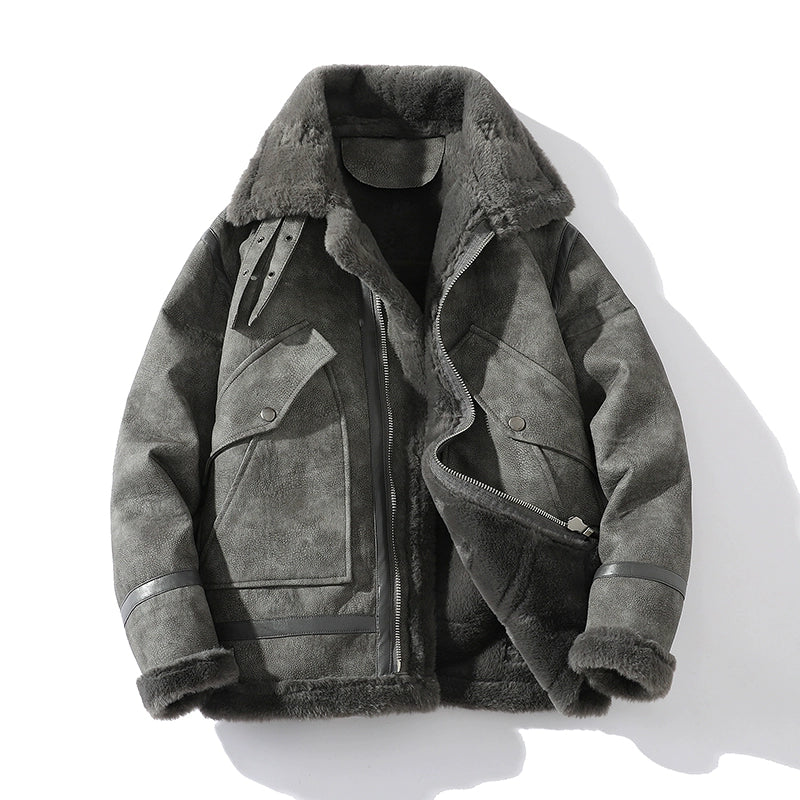 Motorcycle jacket with shearling lining for an elegant and comfortable look