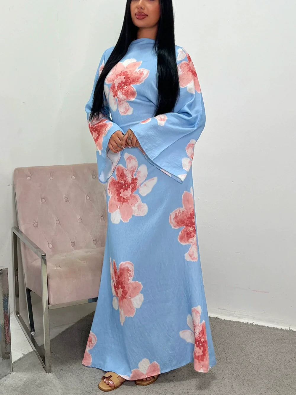 Long Printed Dress with Adjustable Waist for an Elegant Silhouette