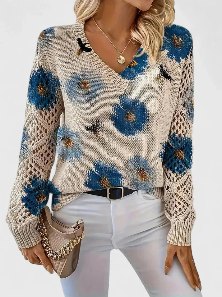 MARIBELLE BLOOM Pullover with Charming Floral Design